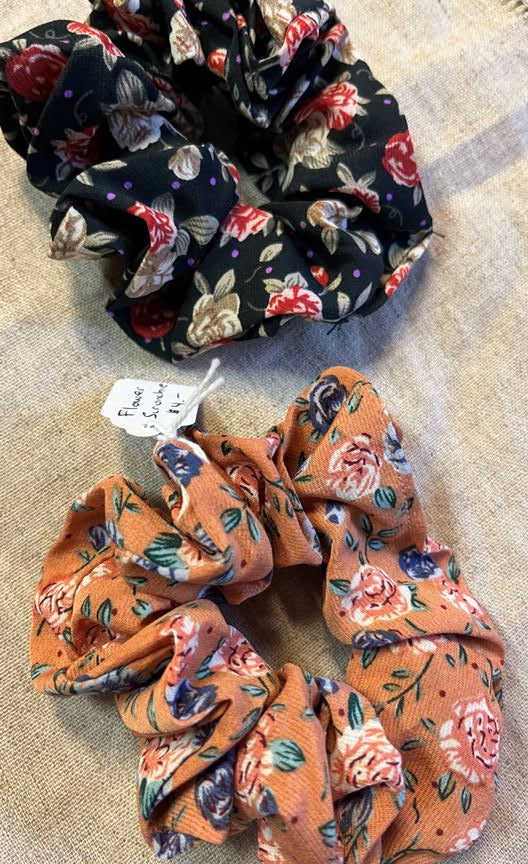Flower Scrunchie