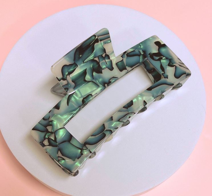 Love Attack | Aurelia Cellulose Acetate Hair Claw Clips