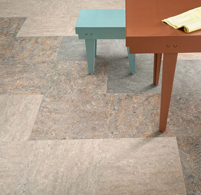 Marmoleum Modular t3232 Horse Roan