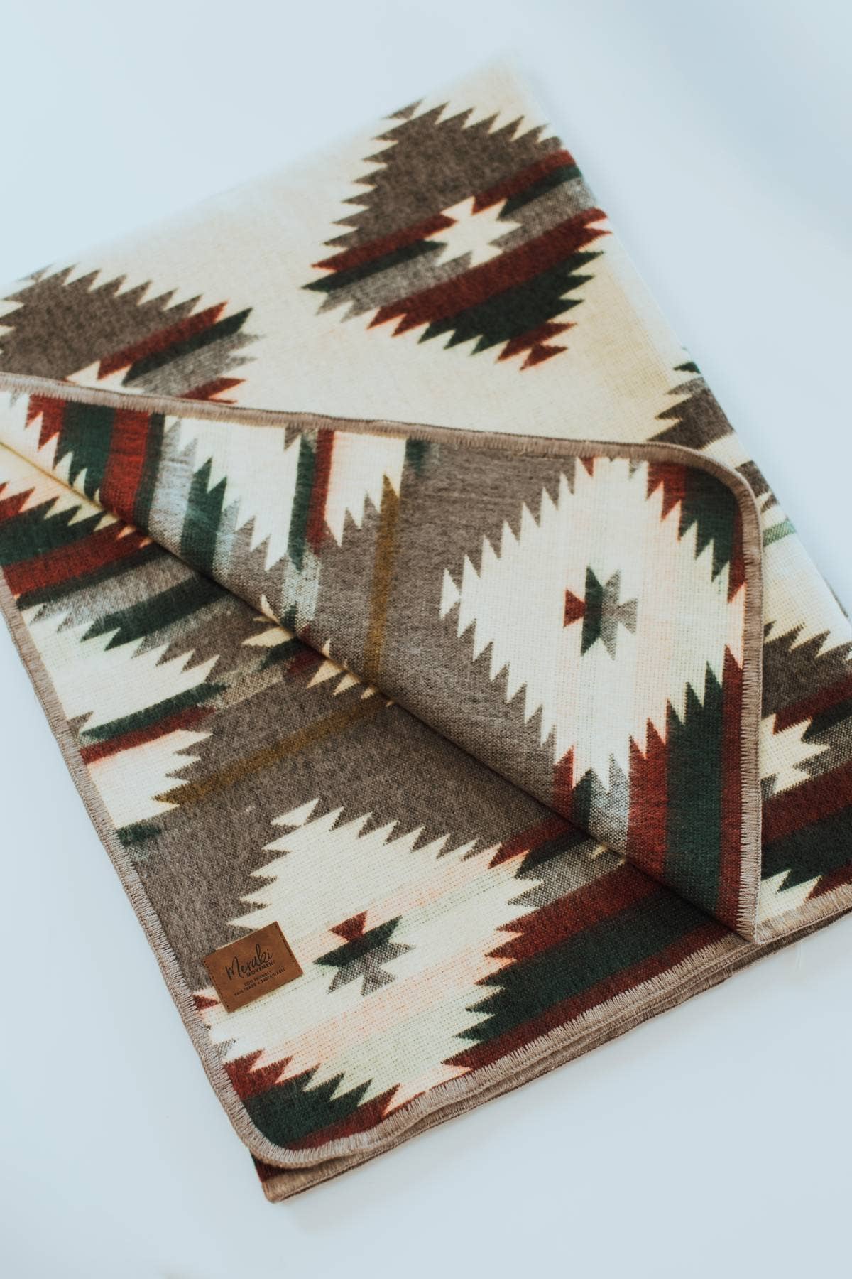 Meraki Movement - Inca Cloud Alpaca Throw Blanket
