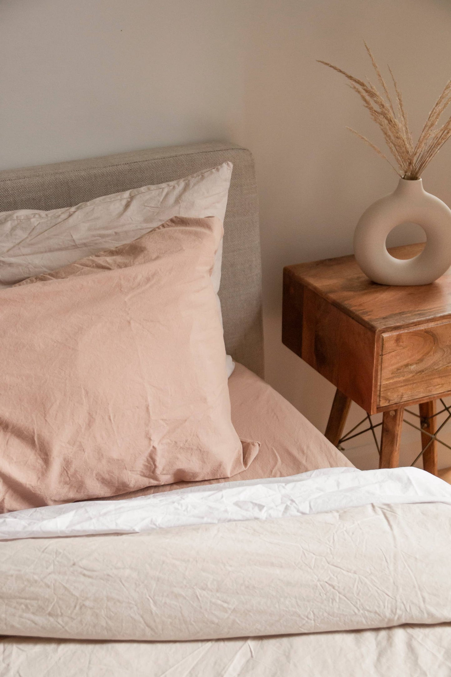 House of Jude - Duvet Cover: King / Oat Milk