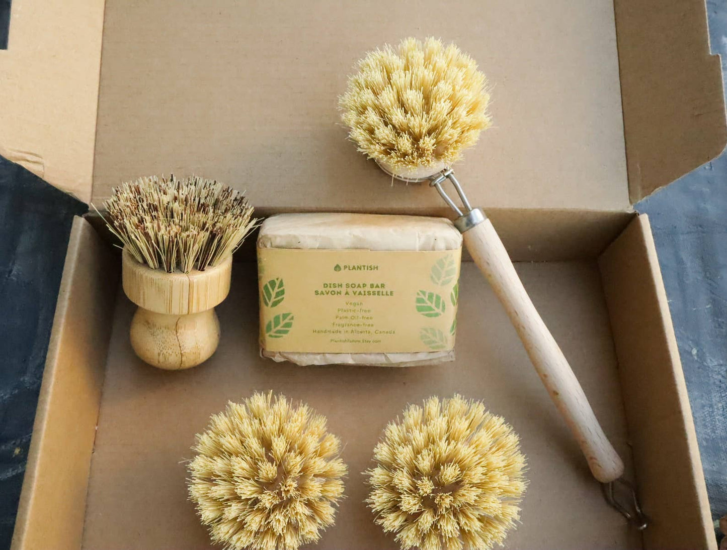Plantish - Sisal Dish Brush: Bamboo