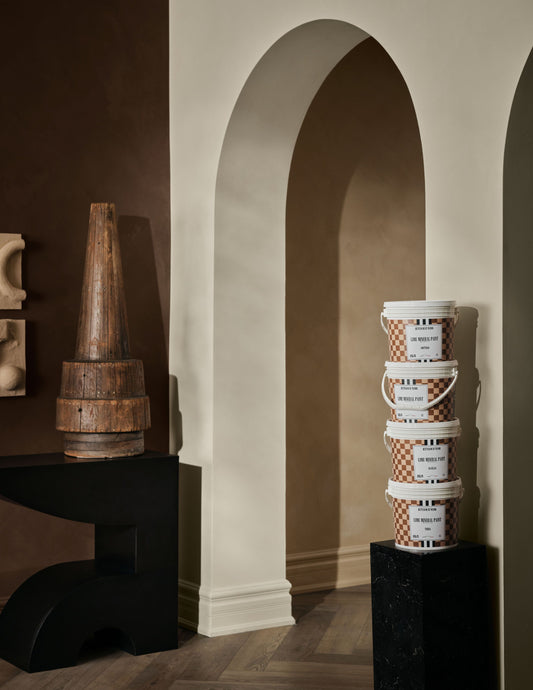 Ostuni - Bettencourt Manor Lime Mineral Paint