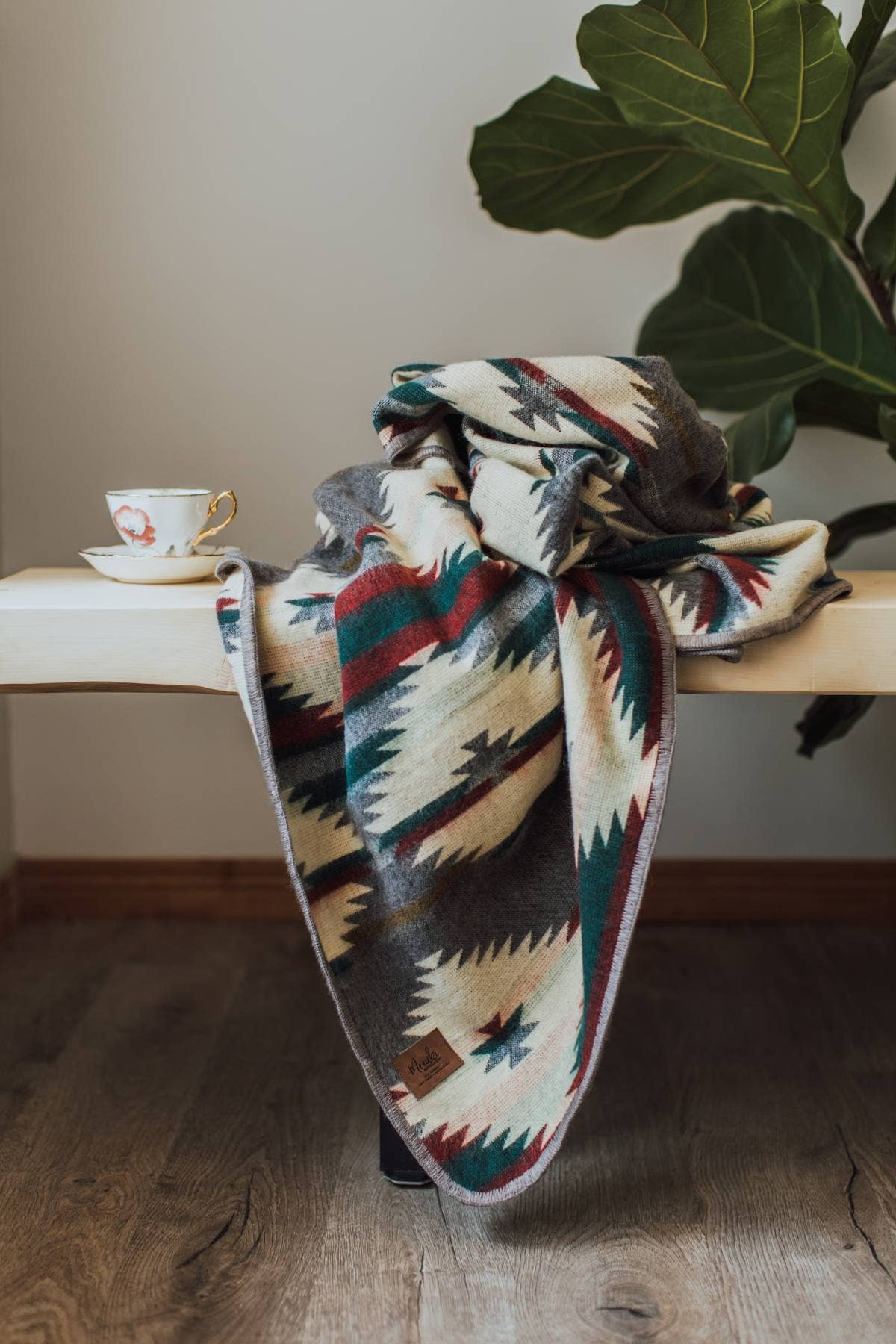 Meraki Movement - Inca Cloud Alpaca Throw Blanket