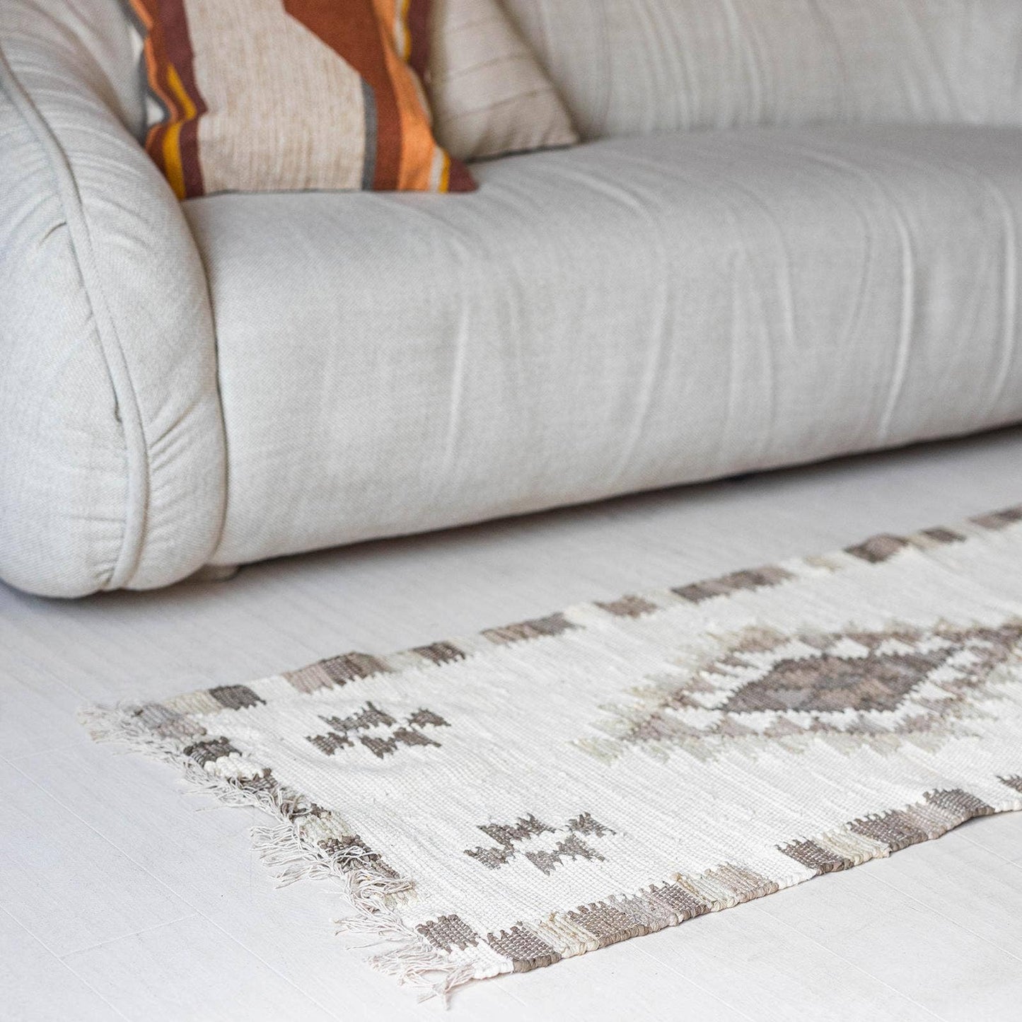 Forpost Trade Inc - 2' x 8' Cotton Rug'