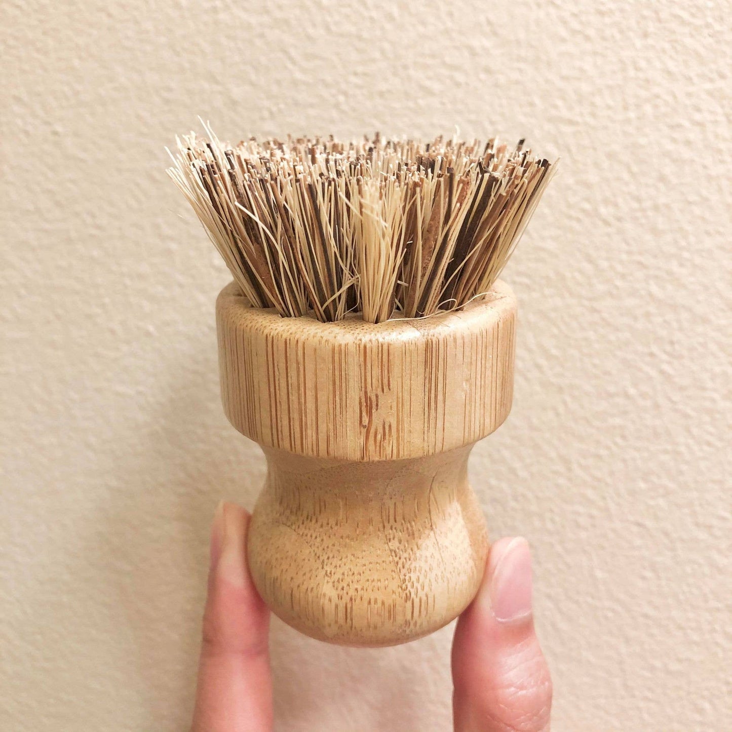 Eco Beige - Bamboo Knob Scrubber